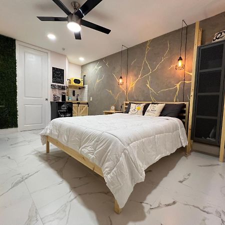 Busch Gardens Bliss Suite-2 แทมปา ภายนอก รูปภาพ