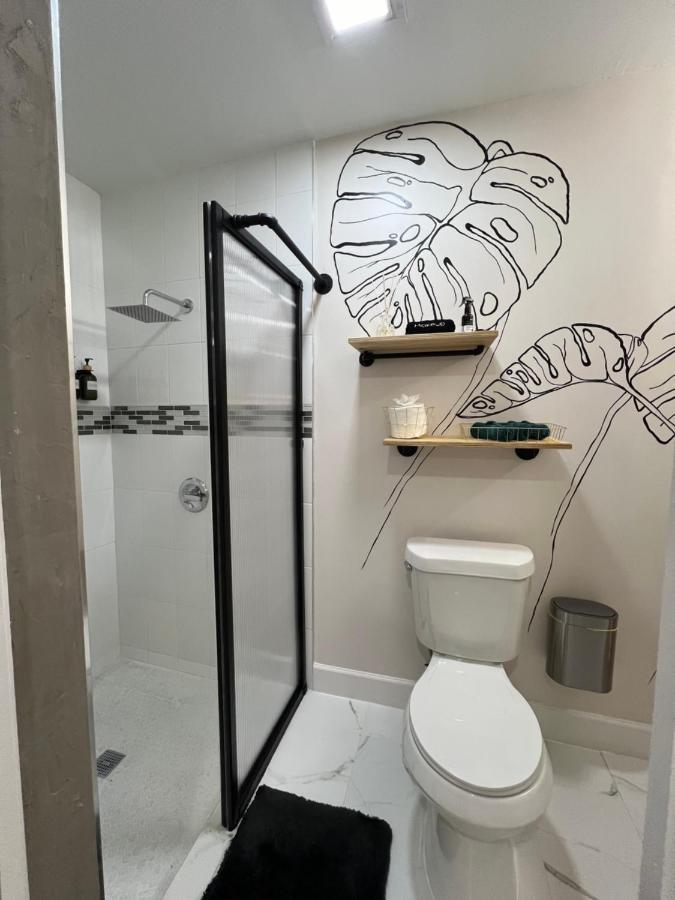 Busch Gardens Bliss Suite-2 แทมปา ภายนอก รูปภาพ