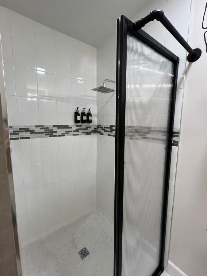 Busch Gardens Bliss Suite-2 แทมปา ภายนอก รูปภาพ
